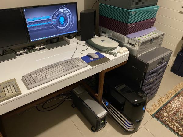 Alienware area 51 7500 -running the Nvidia Quadro Plex 1000 Model IV