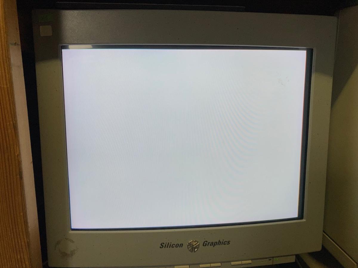 17793736389599uWMmRO47h19.jpeg